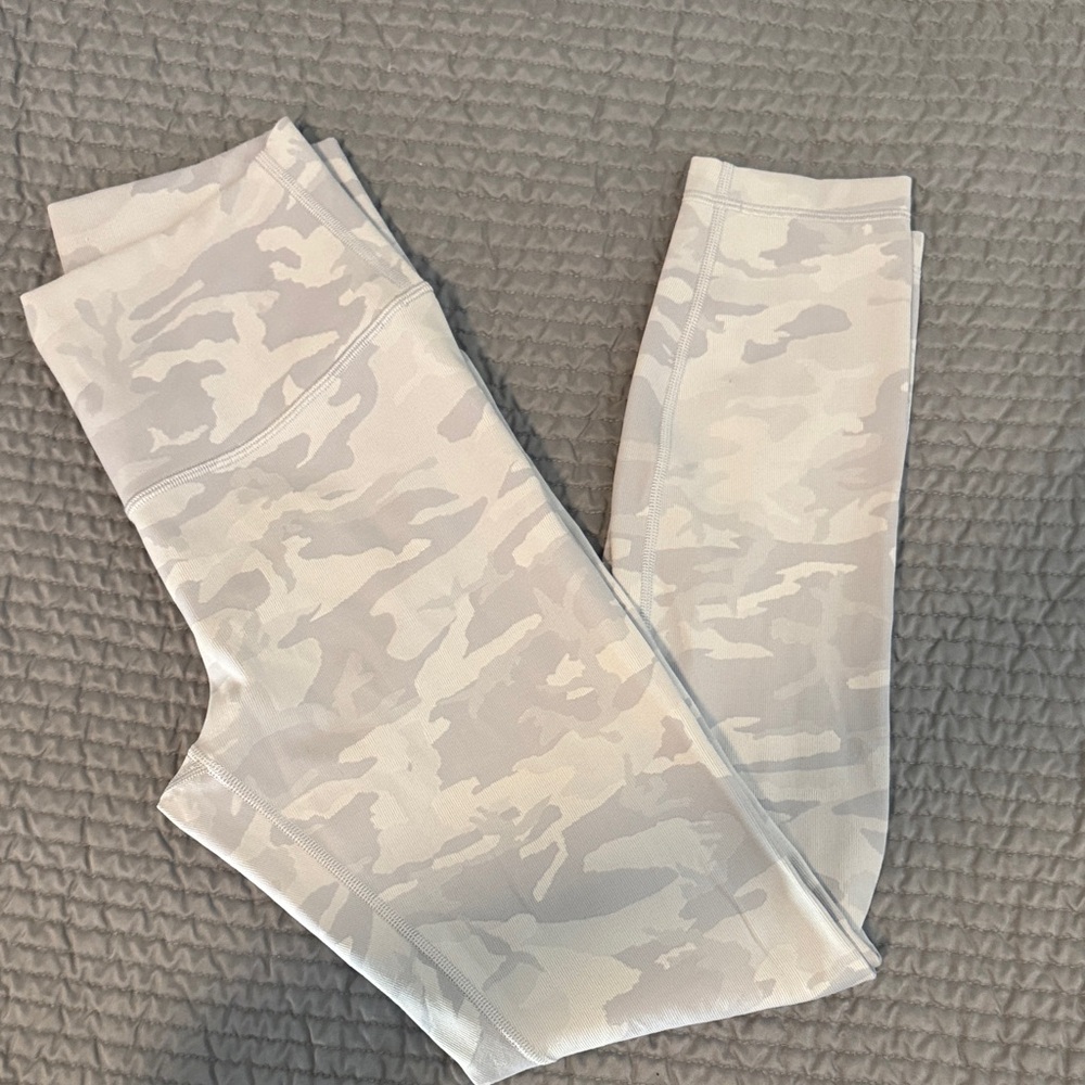 lululemon athletica Camouflage Leggings - Cream and White